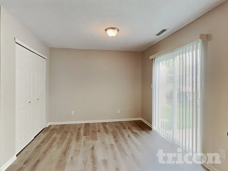 6804 Smithfield Blvd — Photo 6