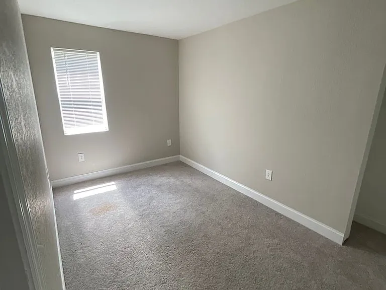 1109 Blanche B Littlejohn Trl — Photo 18