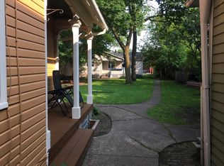 3825 Bridge Ave, Cleveland, OH 44113
