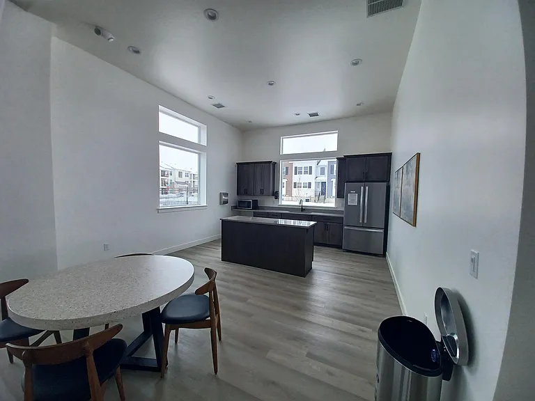 2021 N 3960 W — Photo 36