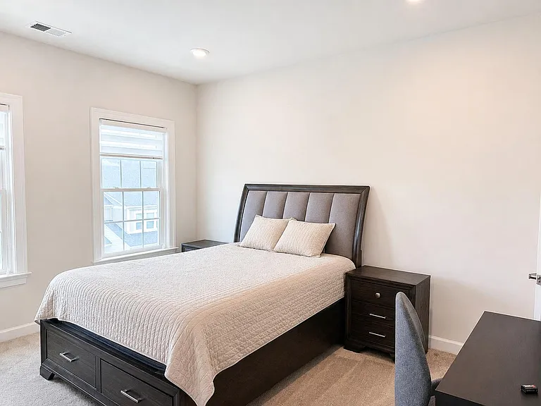 506 Cliff Ln — Photo 17