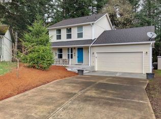 1302 SW Pioneer Dr, Willamina, OR 97396