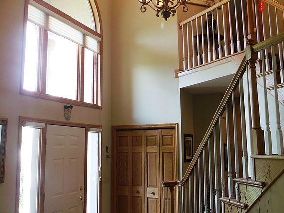 3rd image of 8148 Everest Ln N
