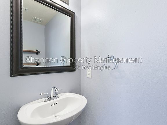 5th image of 11711 Red Hummingbird Dr