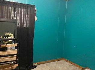 700 Main St #1R, Windber, PA 15963