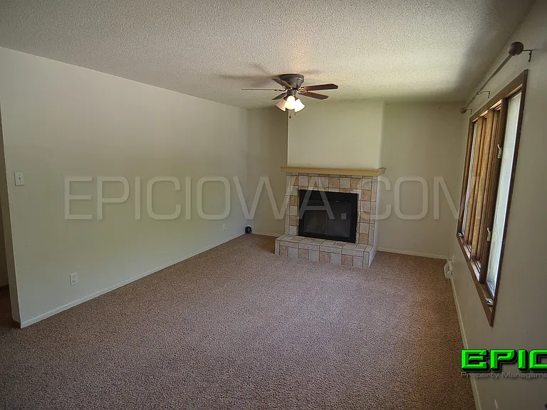 1625 27th St NW — Photo 7