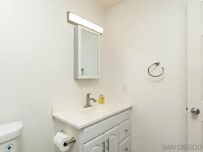4618 Marlborough Dr #1/2 — Photo 18