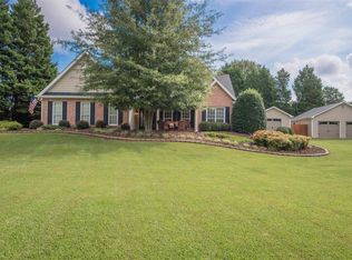 585 Briarwood Rd, Tyrone, GA 30290
