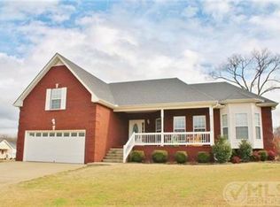 15 Abbey Rd, Lebanon, TN 37090