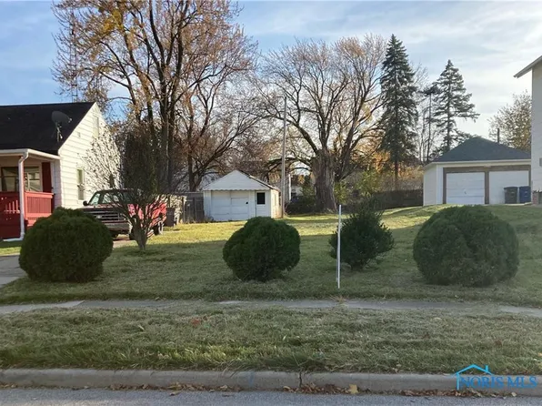 1749 Milburn Ave, Toledo, OH 43606