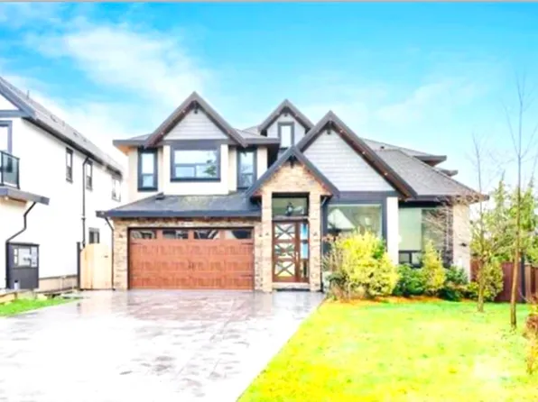 17012 57th Ave, Surrey, BC V3S 8M9