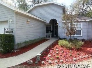 12335 NW 8th Pl, Newberry, FL 32669