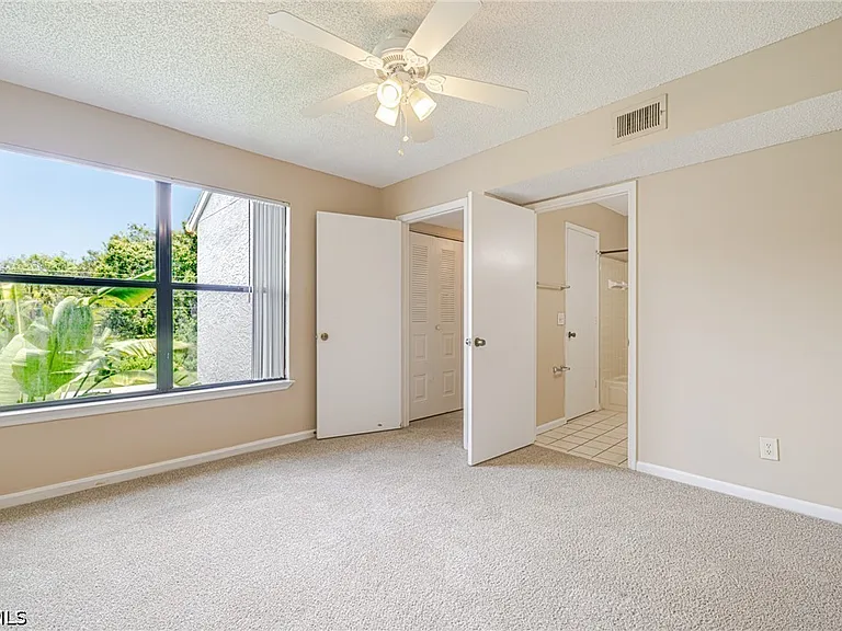 13515 Eagle Ridge Dr #524 — Photo 28