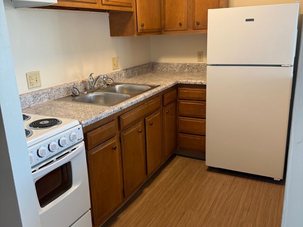 151 N 41st St #208