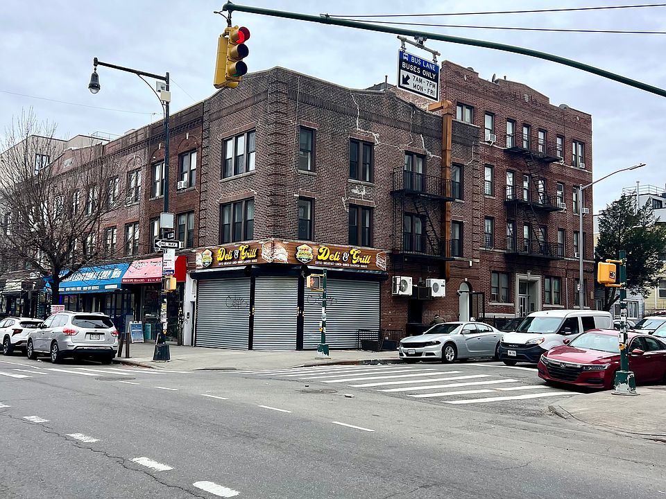 1st image of 186 Erasmus St Unit 2