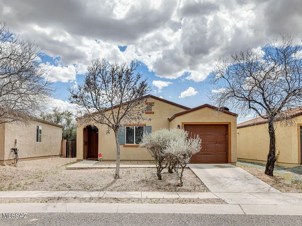 1st image of 5284 E Desert Straw Ln