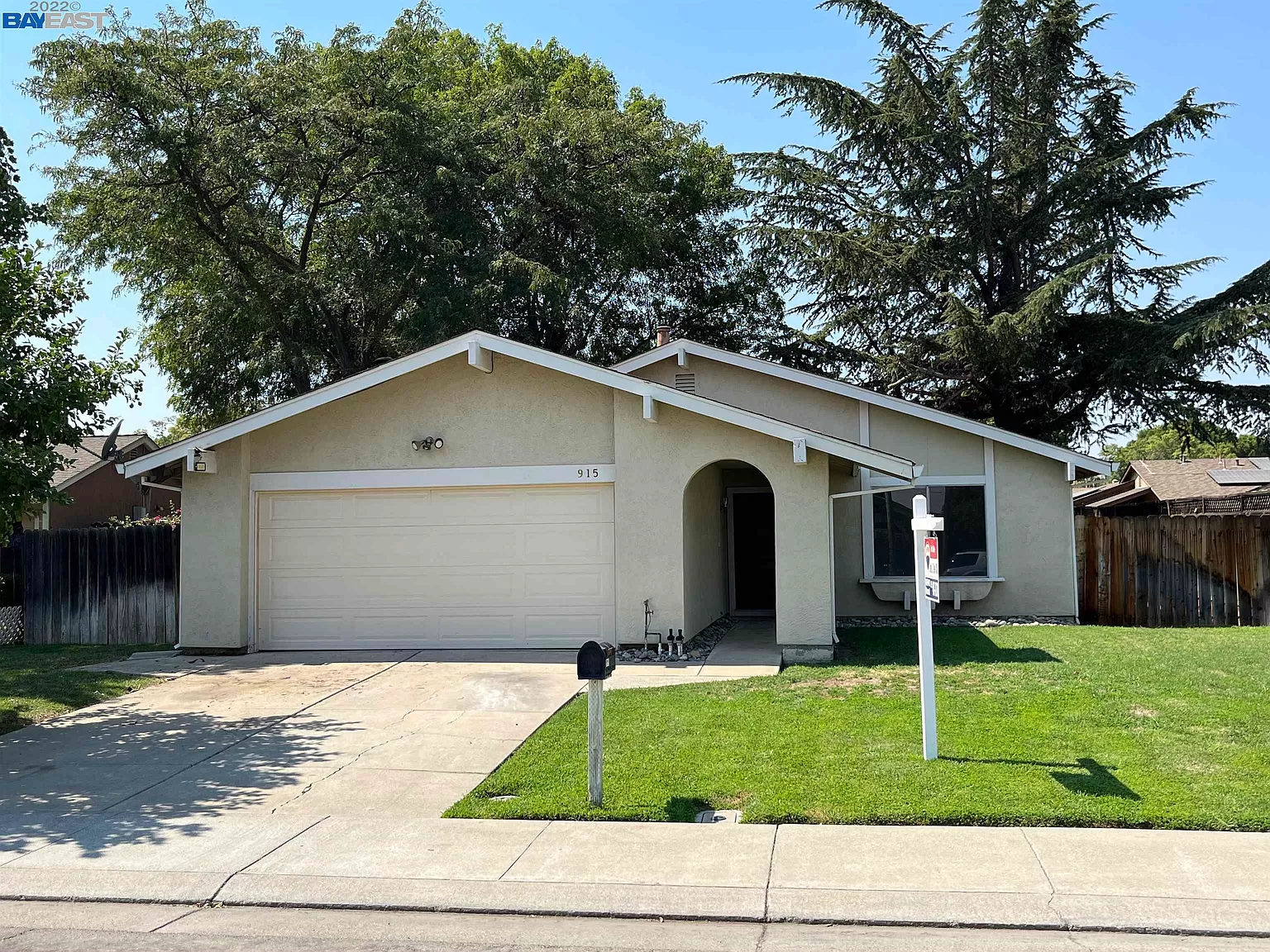 915 Almond Blossom Dr, Tracy, CA 95376 | Zillow