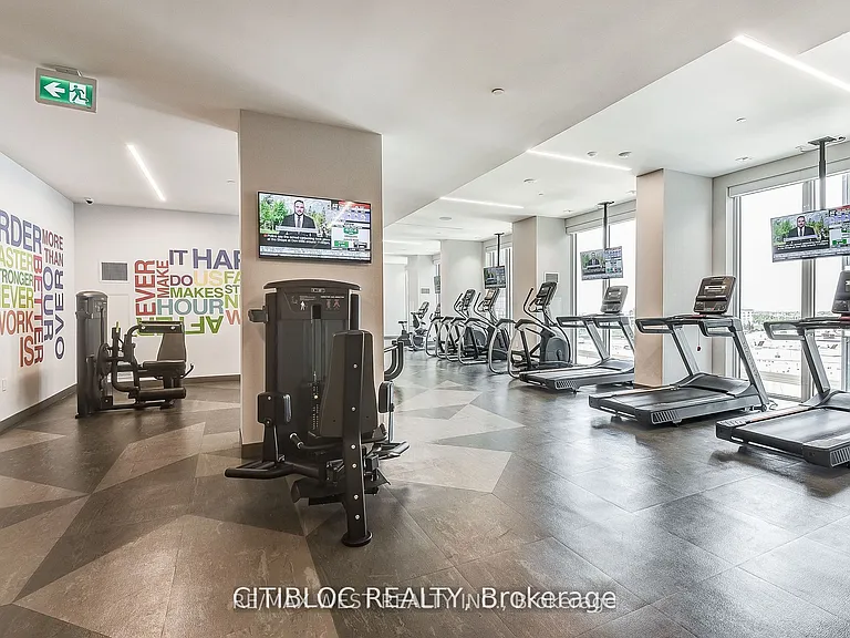 9000 Jane St #1408 — Photo 32