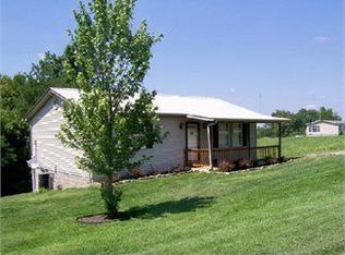 887 Connector Rd, Ewing, KY 41039