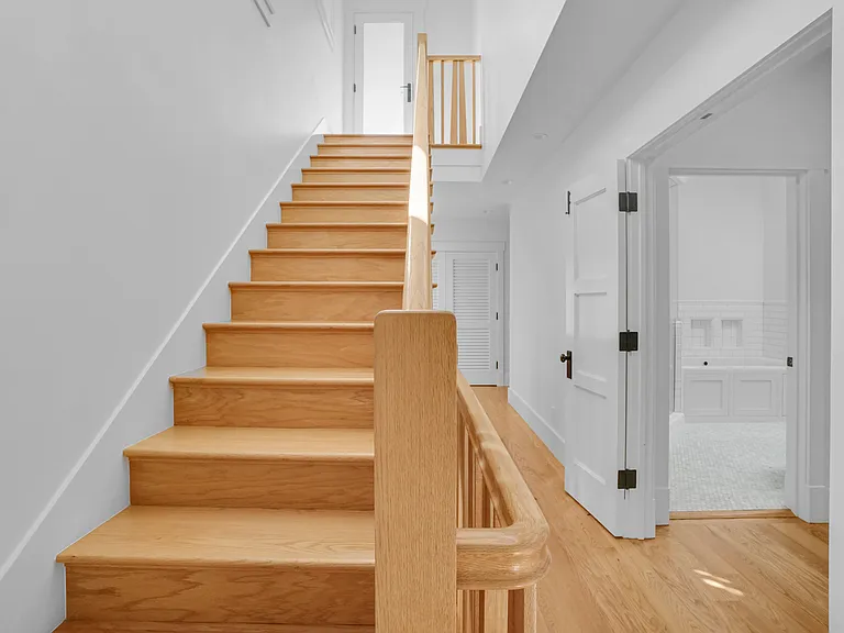 44 Sunset Ave #1 — Photo 36