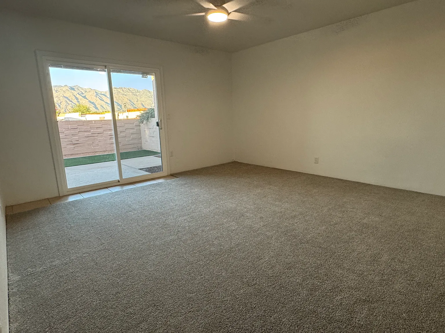 2 bed, 1148 sqft, $1,895 — Photo 2