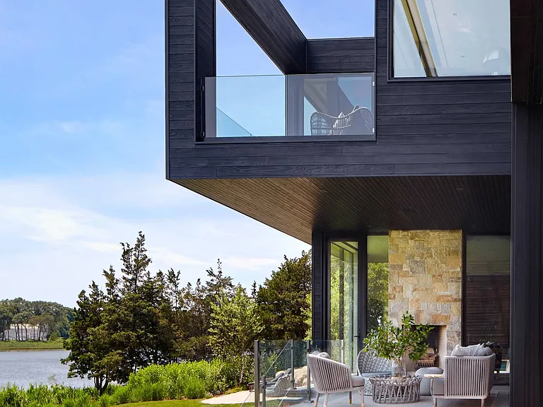 26 S Harbor Dr — Photo 12