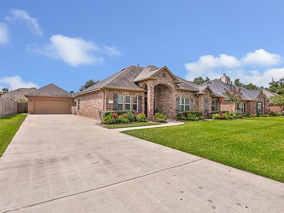 2nd image of 505 Ripkowski Dr