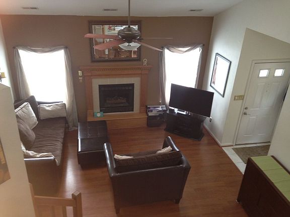 2nd image of 206 Kensington Pl