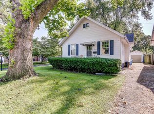 2012 N 9th St, Springfield, IL 62702