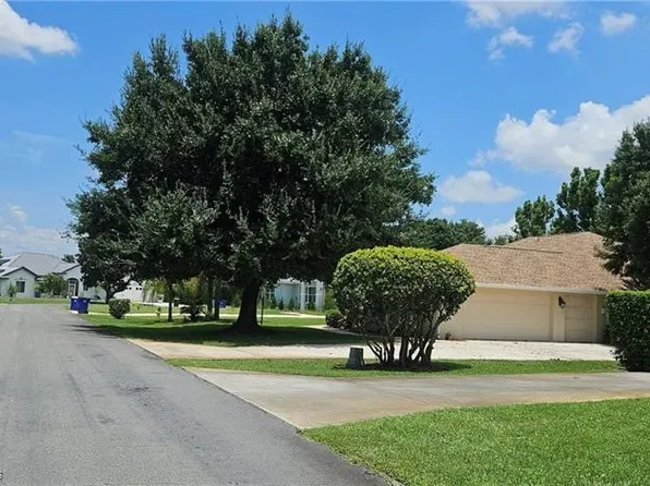 4927 Mendavia Dr, Sebring, FL 33872