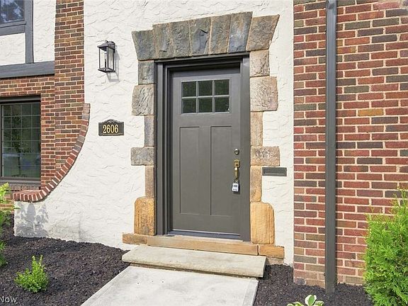 3rd image of 2606 Edgerton Rd