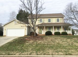 6400 Ivystone Dr, Jamestown, NC 27282