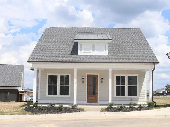 119 Cottage Ln, Greenwood, SC 29649
