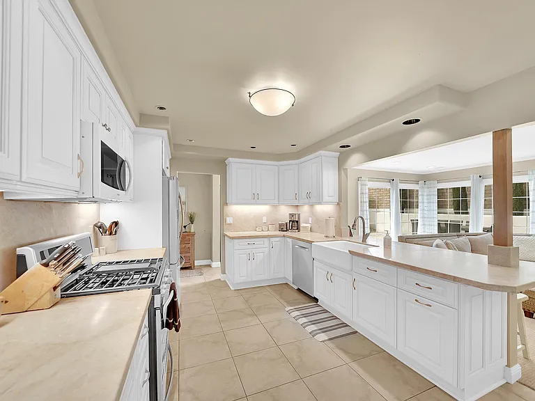 33581 Big Sur St — Photo 11