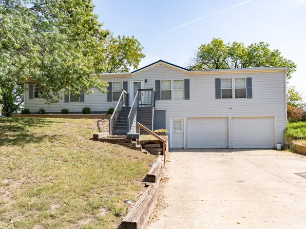 709 S Poplar Ave, Salisbury, MO 65281