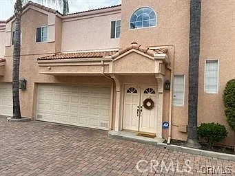 5200 White Oak Ave #36 — Photo 4