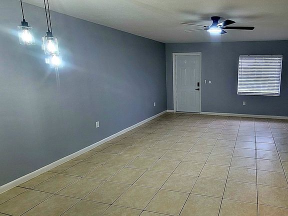 3rd image of 1515 41st Ave