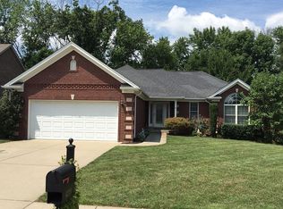 4218 Silver Glade Trl, Sellersburg, IN 47172