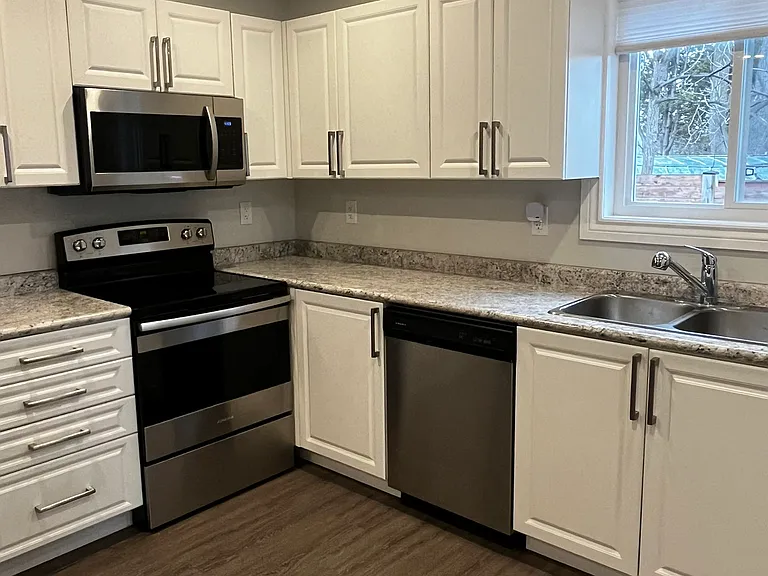 78 Ottaway Ave — Photo 29