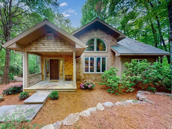 28 Windy Hill Road, Highlands, NC 28741