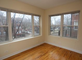 906 W Winona St #2E, Chicago, IL