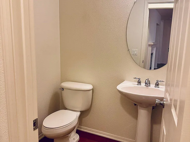 Powder room