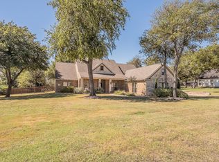155 N Star Crossing Ln, Weatherford, TX 76088