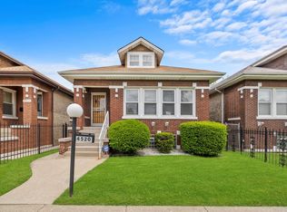 4520 W Monroe St, Chicago, IL 60624