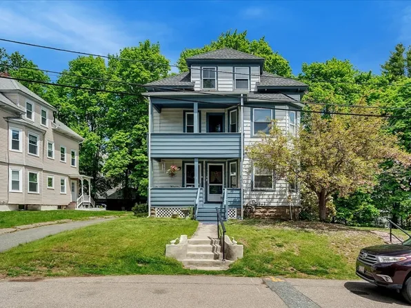1 Devlin Ave, North Attleboro, MA 02760