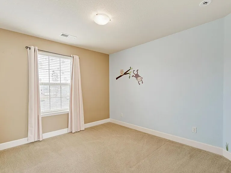 3230 Spruce St — Photo 21