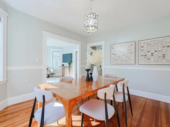 15 Woodland St #15, Belmont, MA 02478