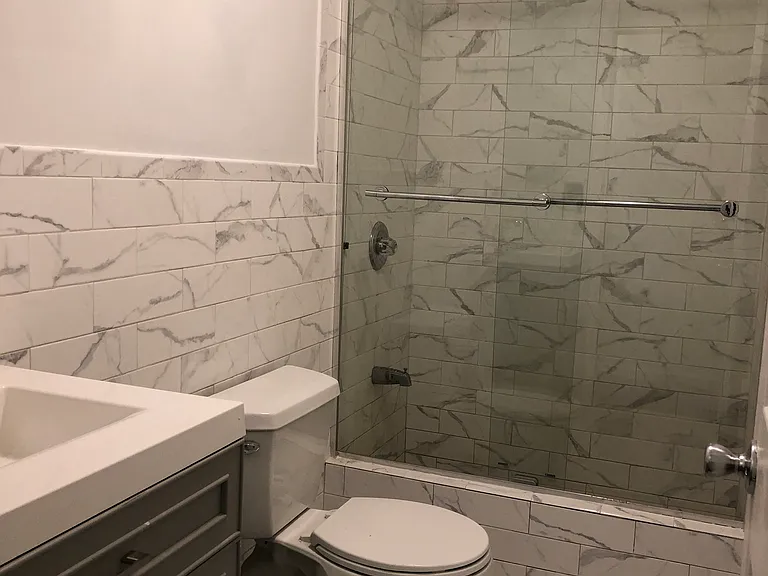 2032 S 5th St #1 — Photo 9