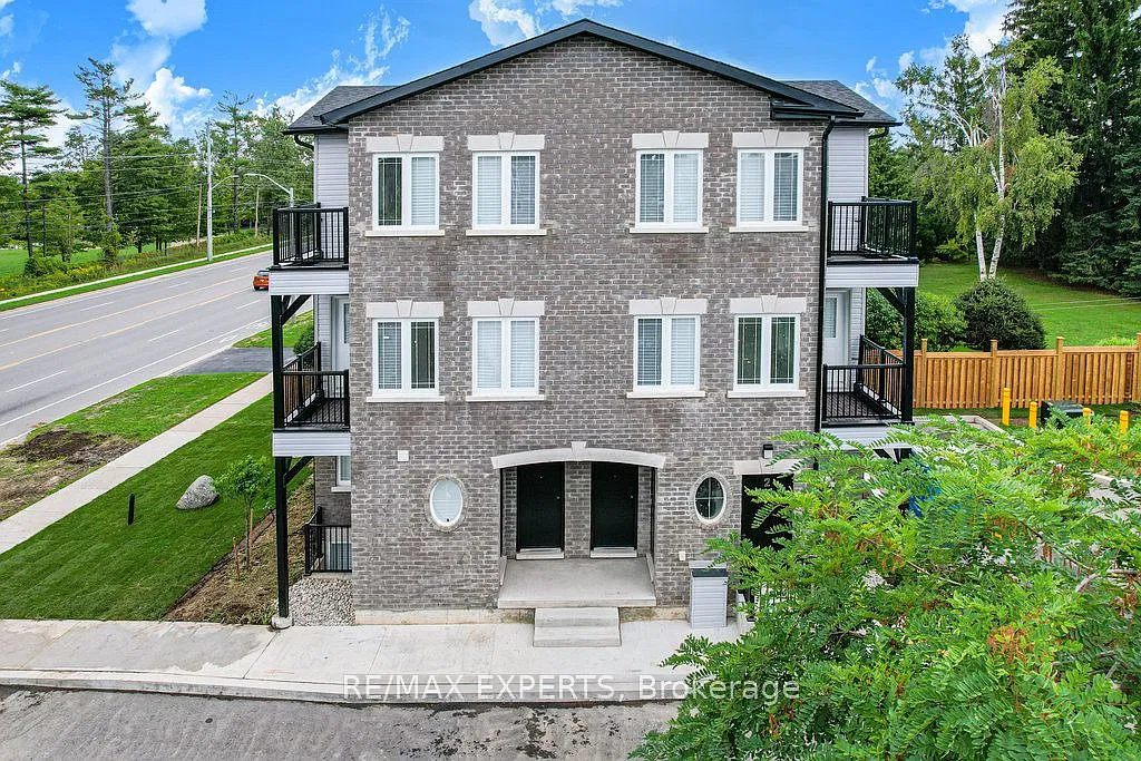 2 bed, $2,200 — Photo 1