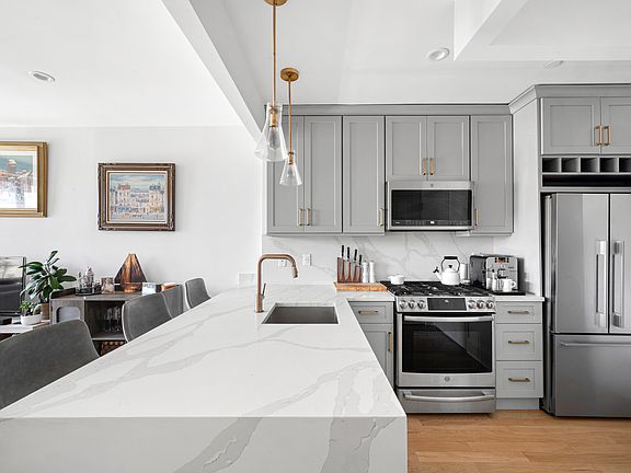 3rd image of 23-43 31st Ave #3C